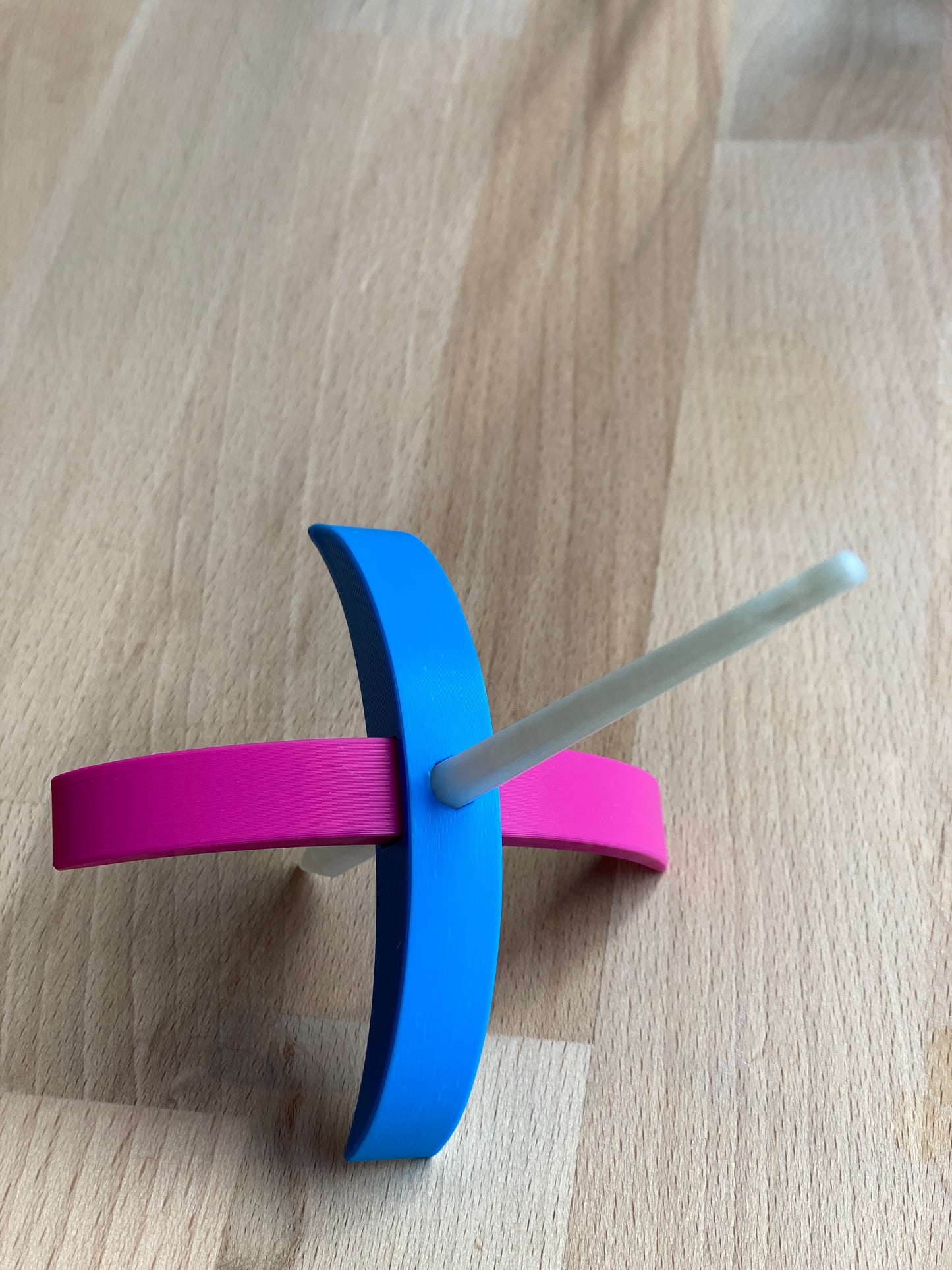 Persian Medium 3D printed Turkish Spindle - bright pink and blue