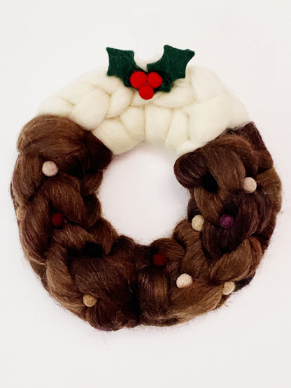 Small Christmas Pud Wreath (B)