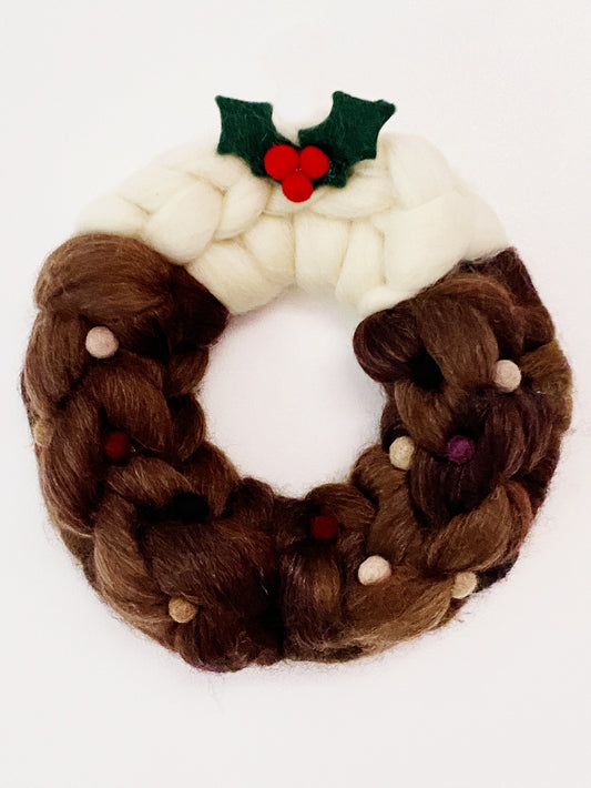 Small Christmas Pud Wreath (B)